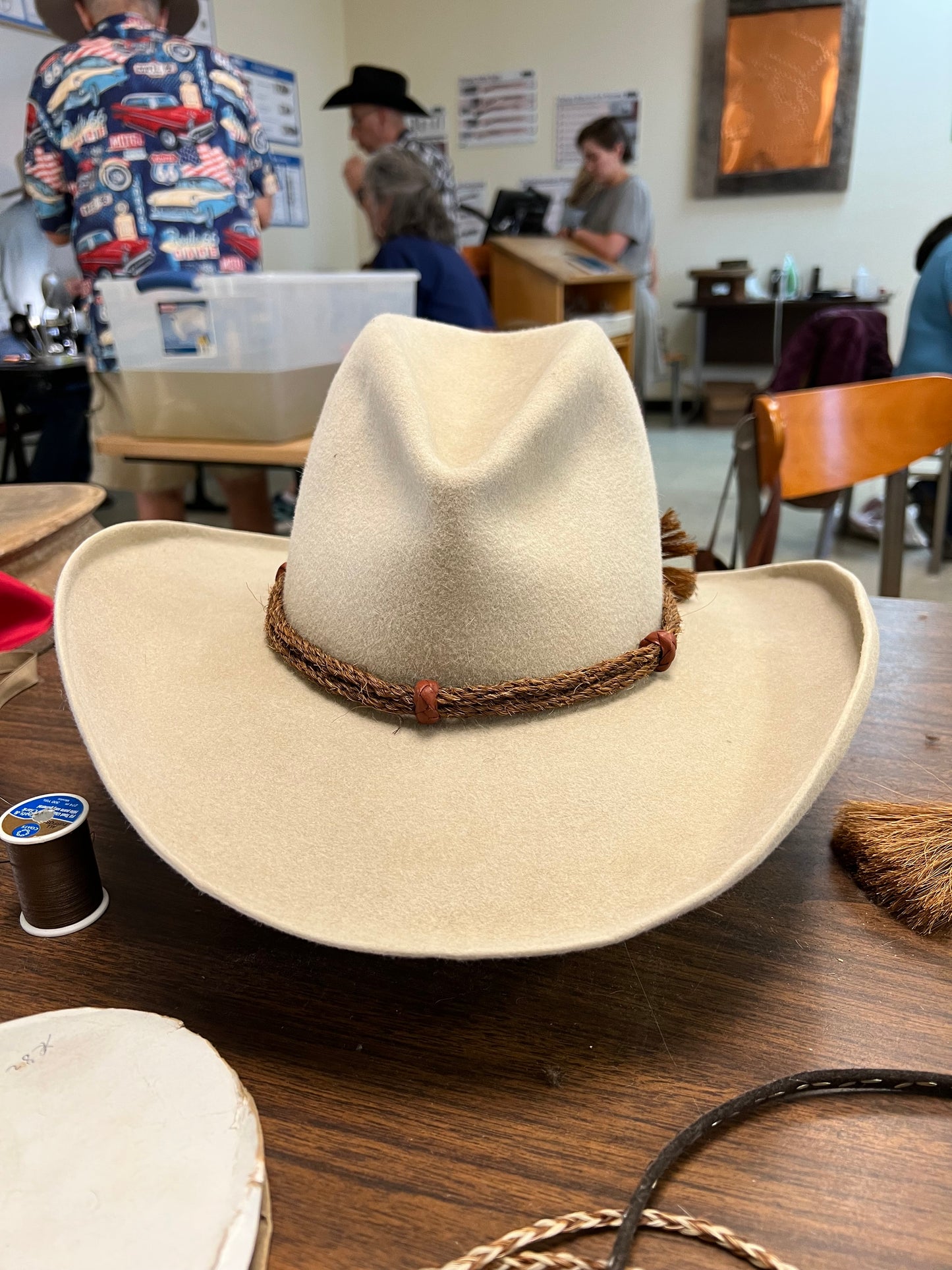 "Gus" Western Hat in Beaver Blend